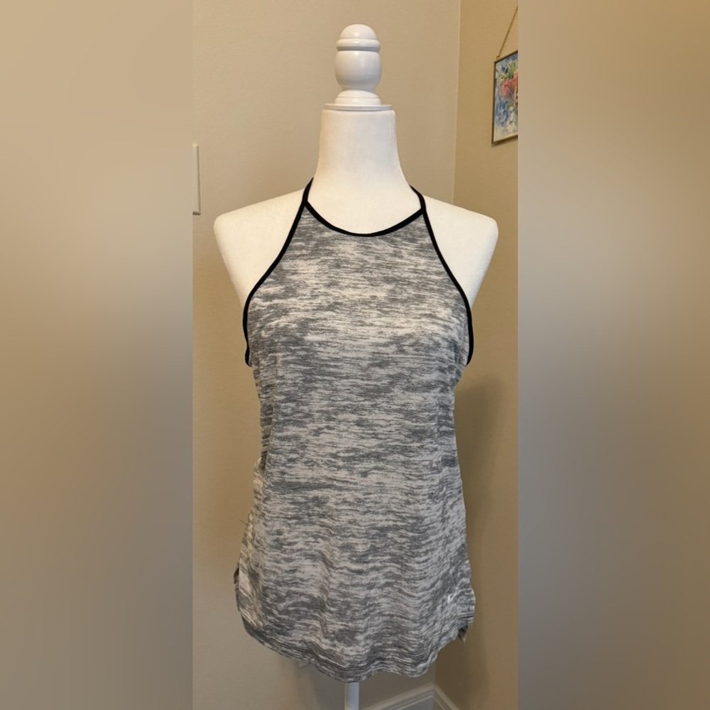 NWOT Women’s NIKE Small running Exercise tank Top